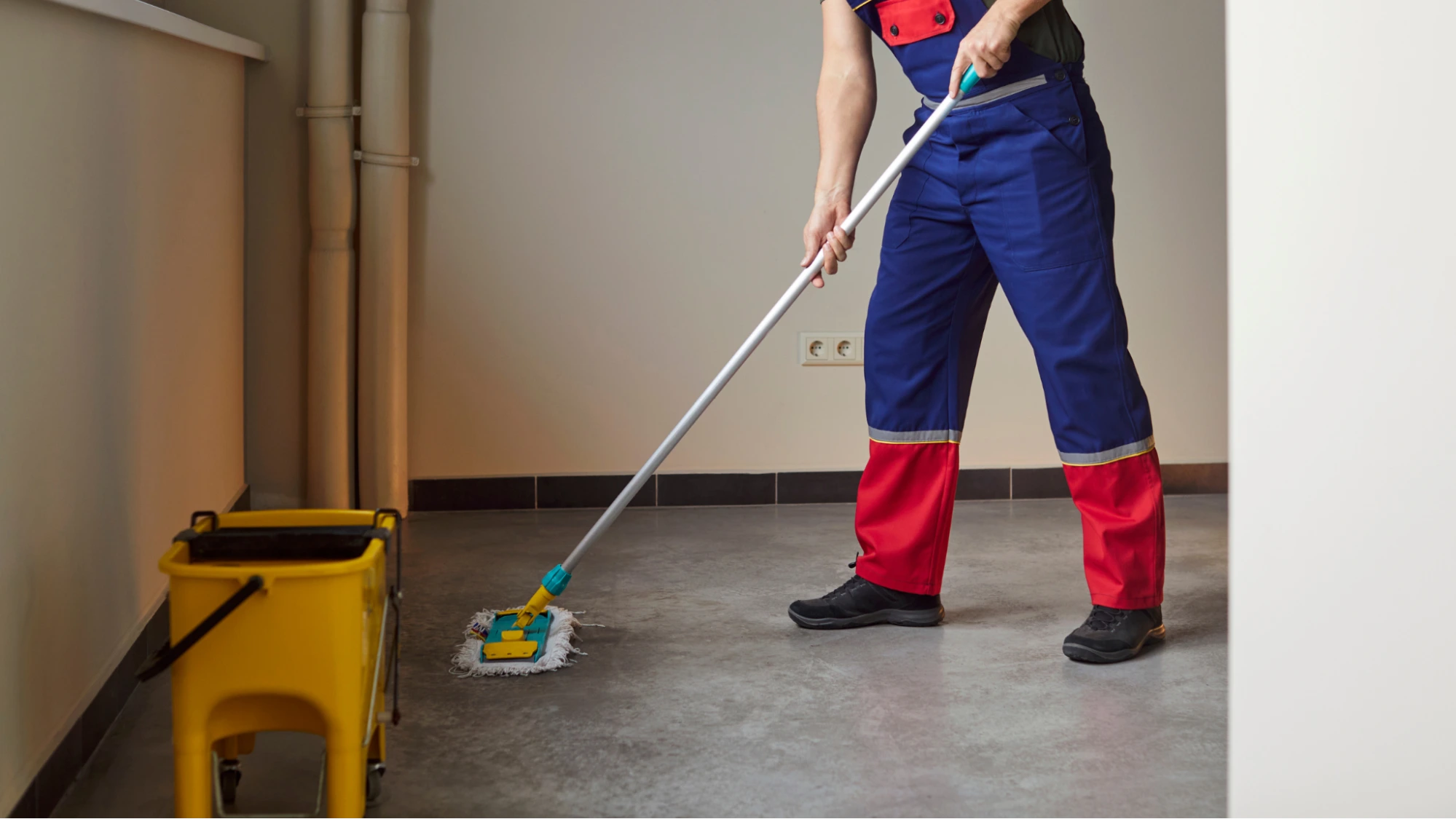 image2 (3) Professional Cleaning Services